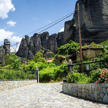 Fani'S House Under Meteora Lägenhet Kastraki  Exteriör bild