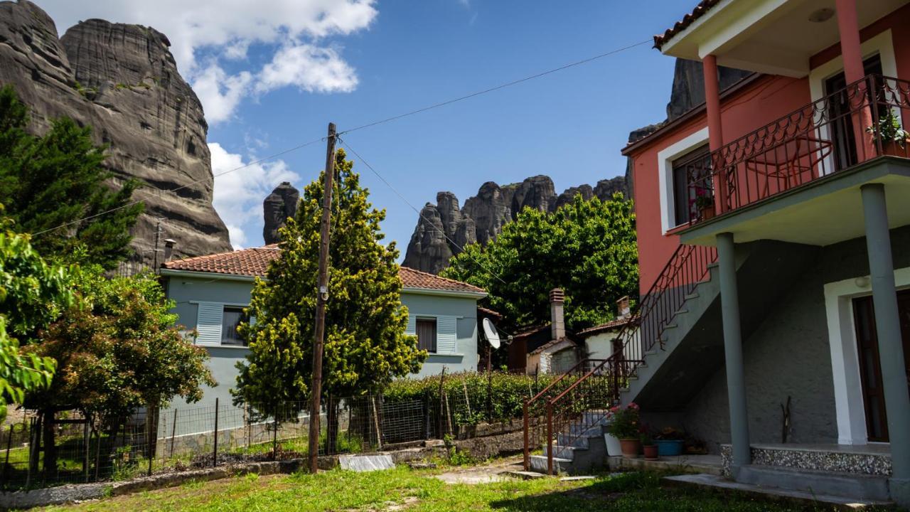 Fani'S House Under Meteora Lägenhet Kastraki  Exteriör bild